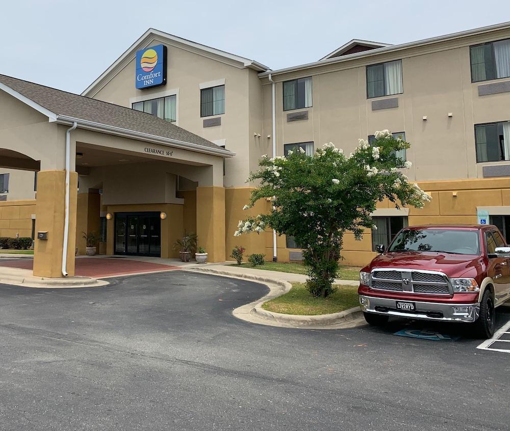 Comfort Inn Smithfield Near I-95 Экстерьер фото