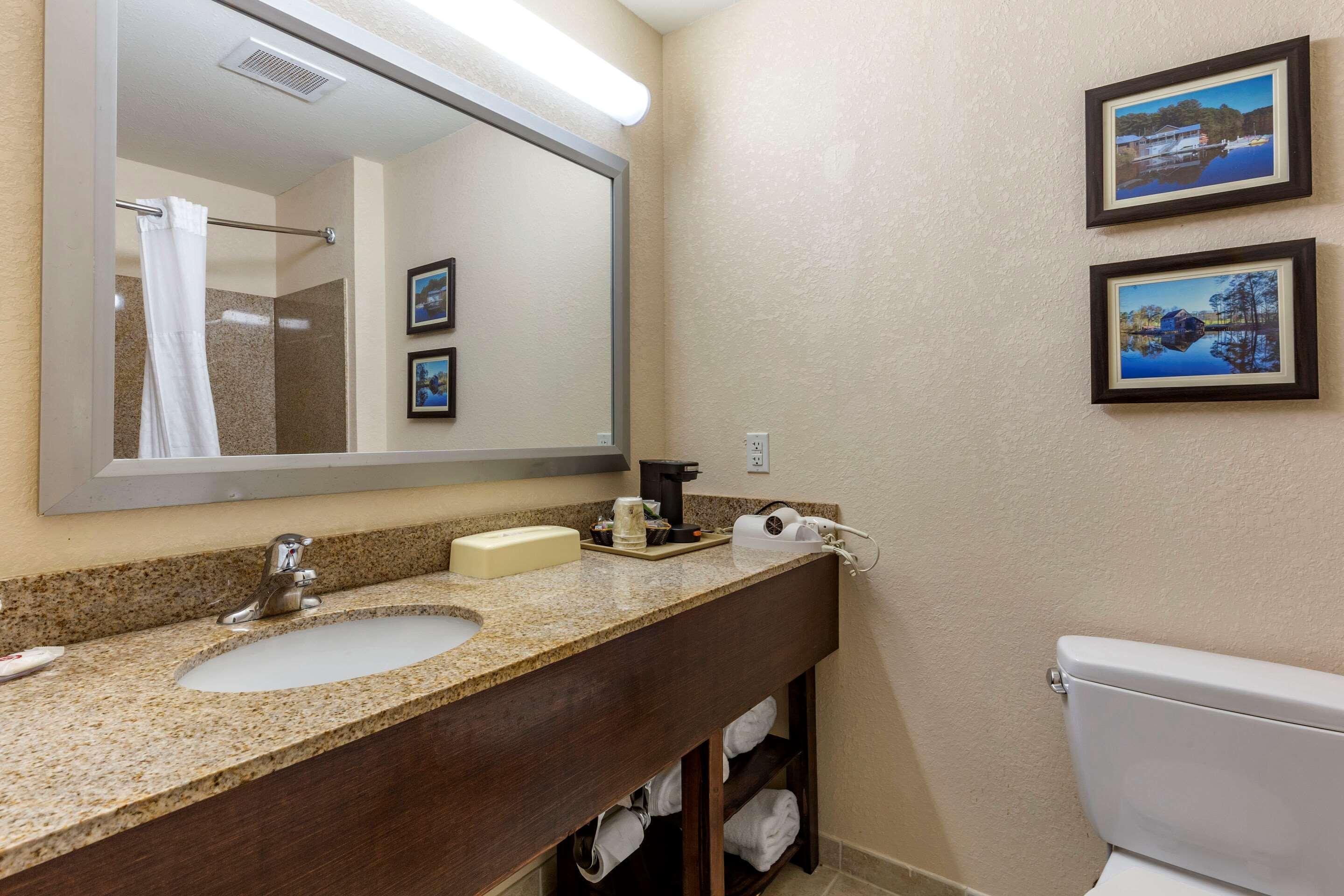 Comfort Inn Smithfield Near I-95 Экстерьер фото