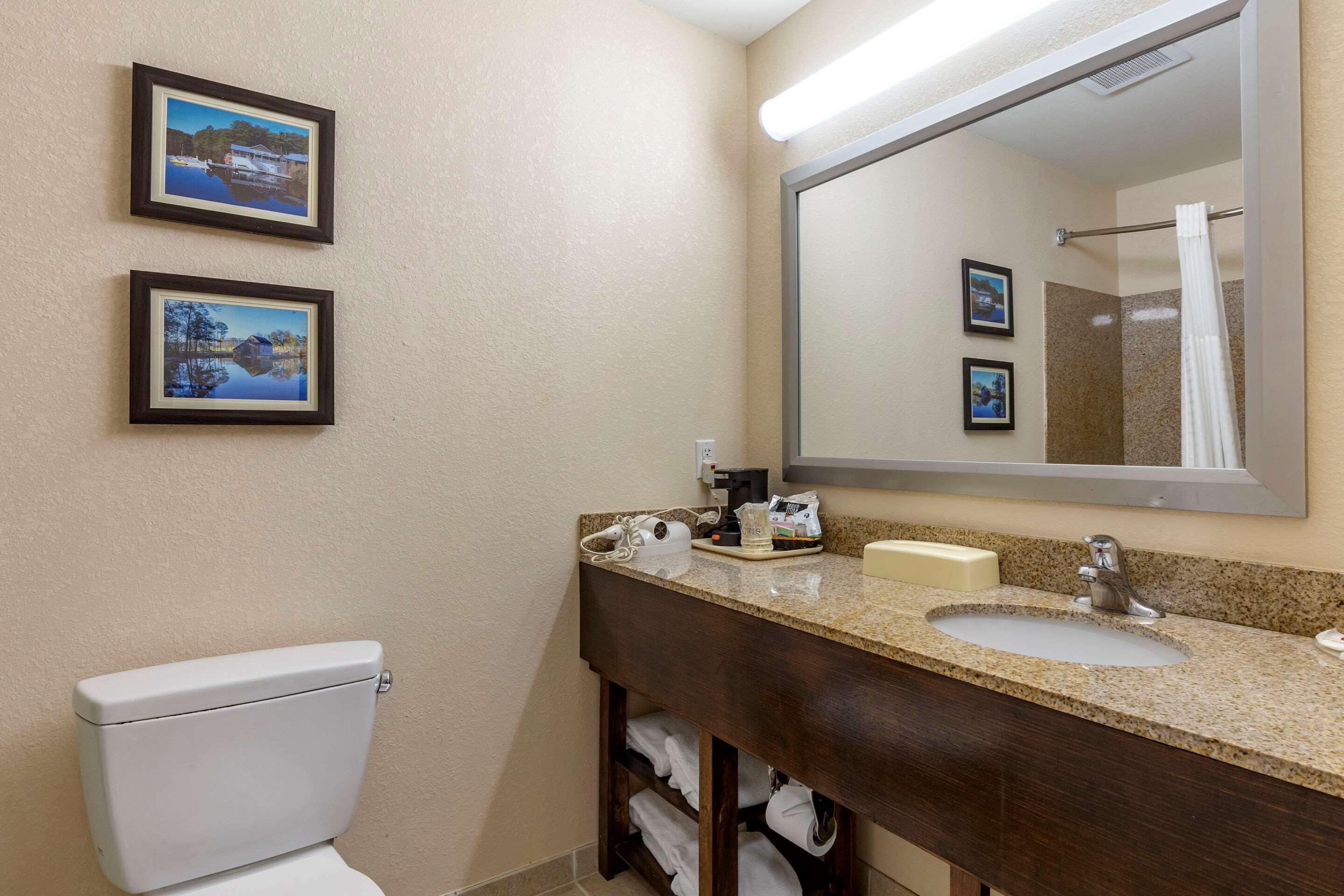 Comfort Inn Smithfield Near I-95 Экстерьер фото