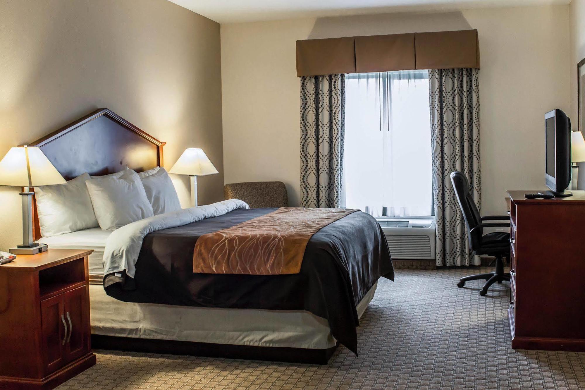 Comfort Inn Smithfield Near I-95 Экстерьер фото
